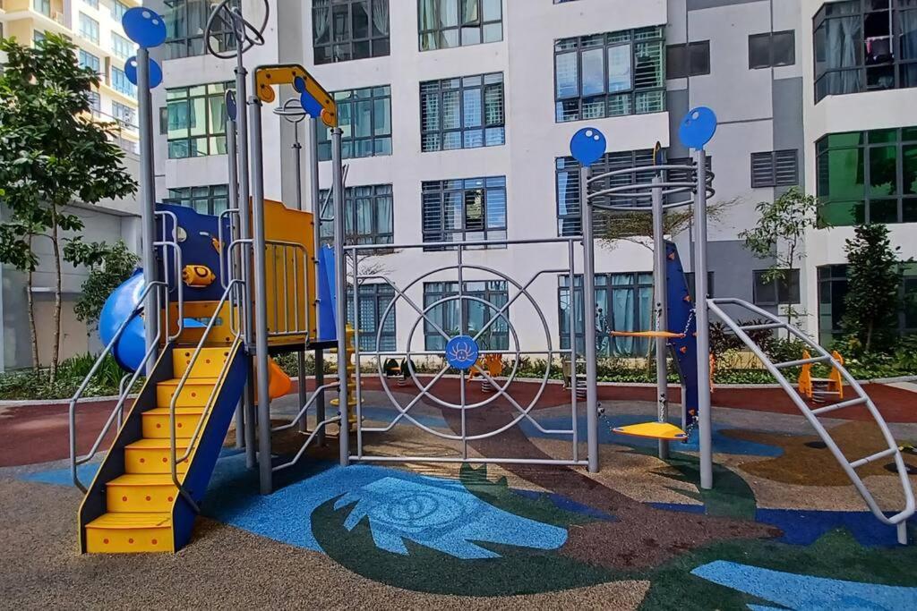 ג'והור בהרו Homestay Arc Cozyhome Austin Hills 4-5Pax מראה חיצוני תמונה